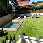 Avec Piscine Privee Chauffee Dom wakacyjny *