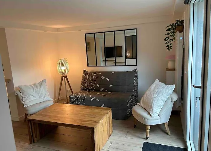 Holiday home Avec Piscine Privee Chauffee *