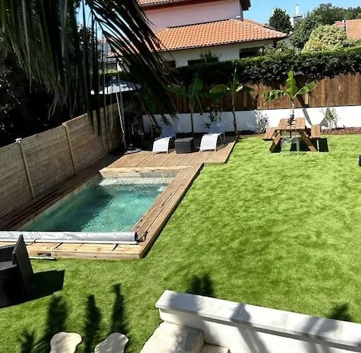 Avec Piscine Privee Chauffee Holiday home *